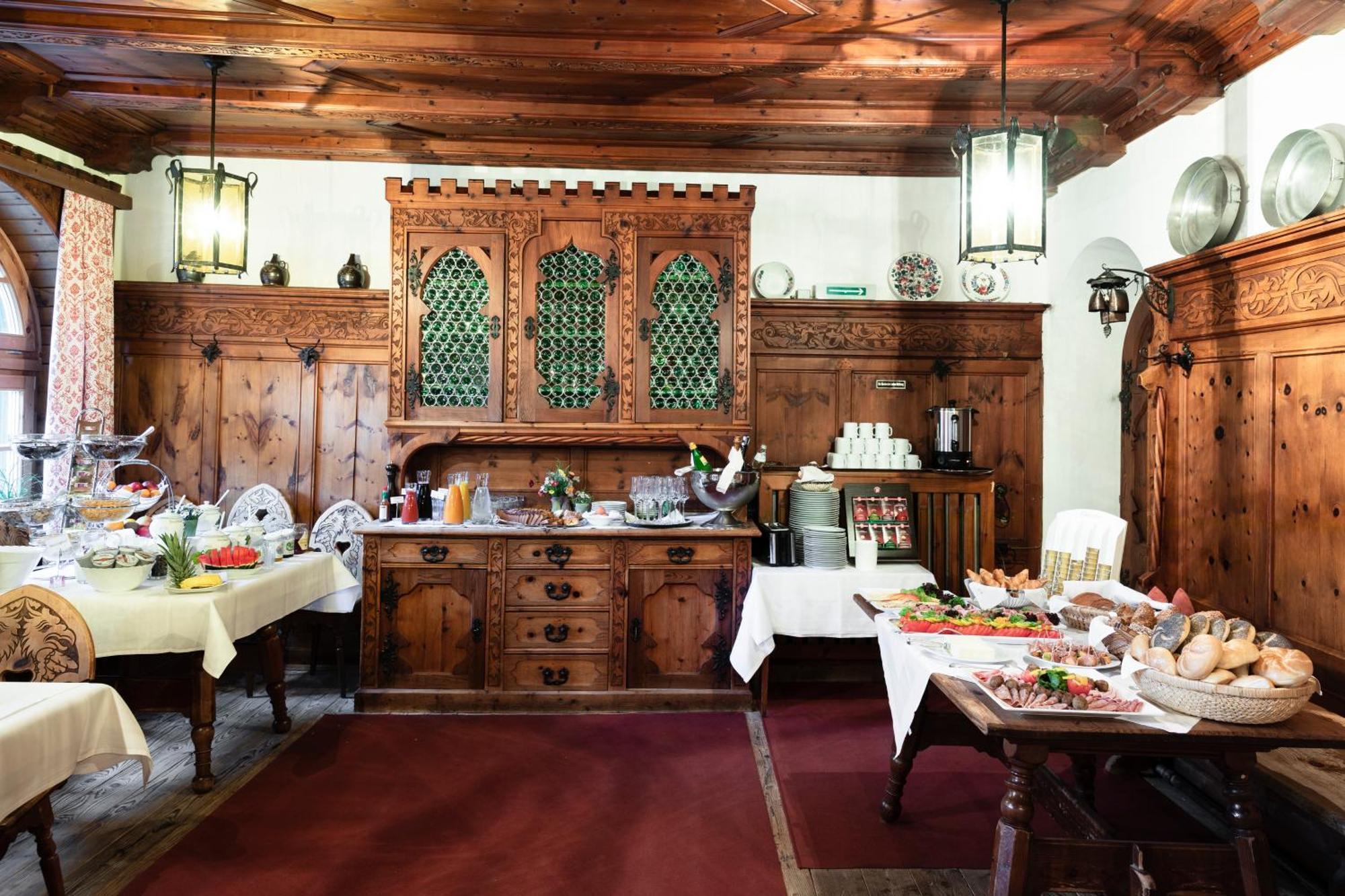 Isserwirt Hotel Sistrans