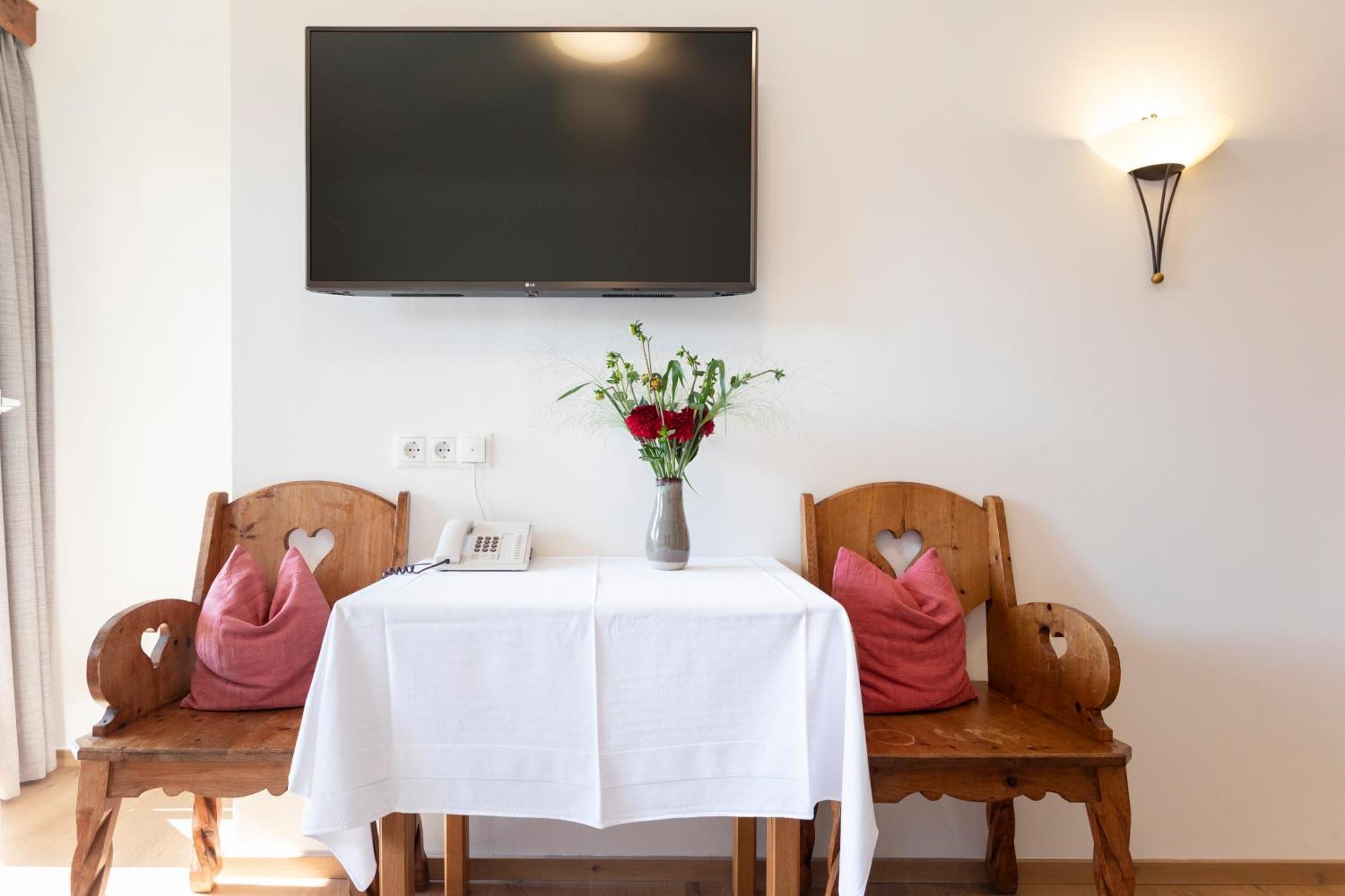 Hotel Isserwirt 3*